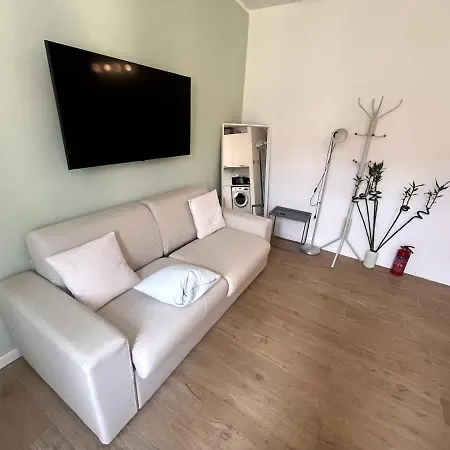 Porta Venezia Apartment