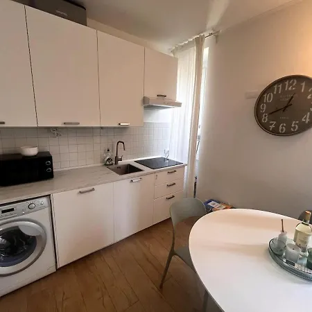 Porta Venezia Apartment
